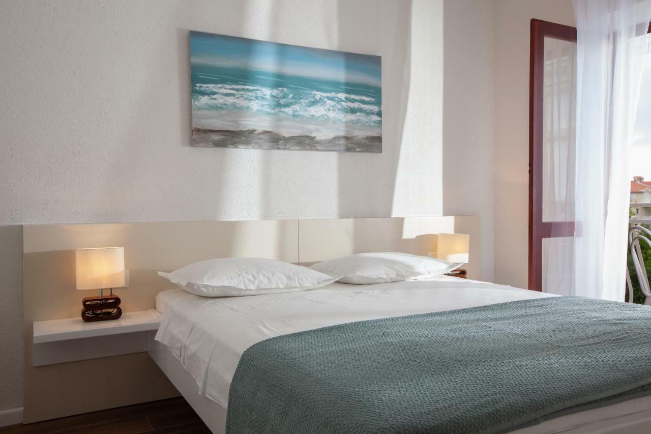 Apartmani Tina Podgora Luaran gambar