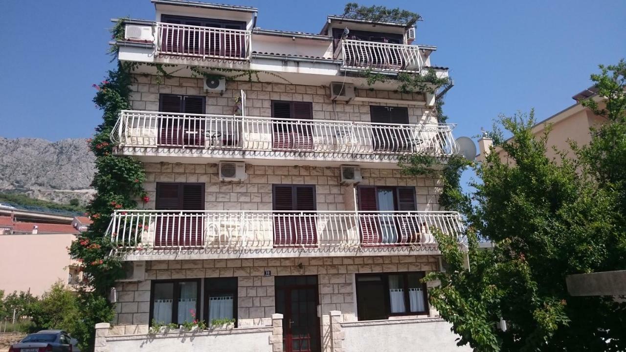 Apartmani Tina Podgora Luaran gambar