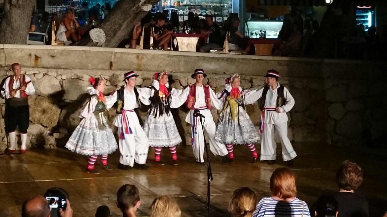 Apartmani Tina Podgora Luaran gambar